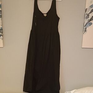 Elegant Black Sleeveless Dress
